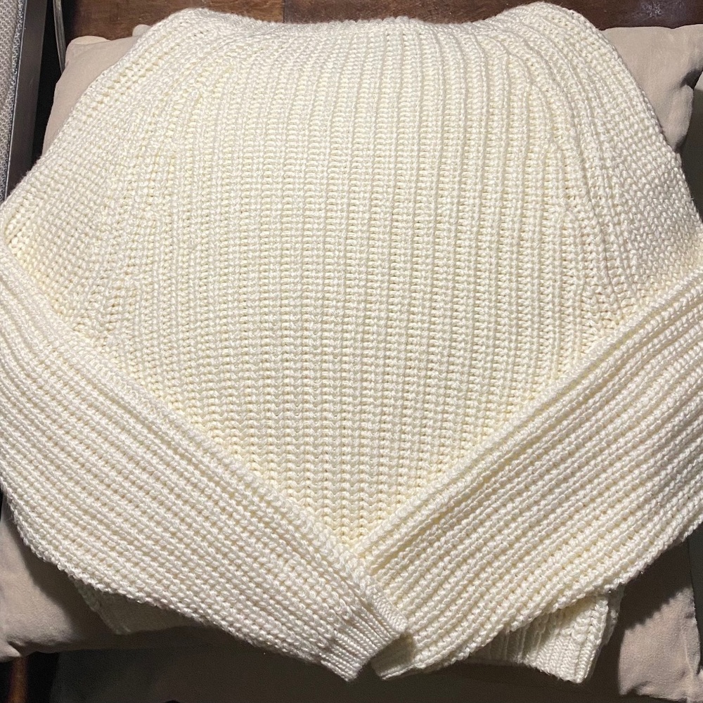 H&M sweater
